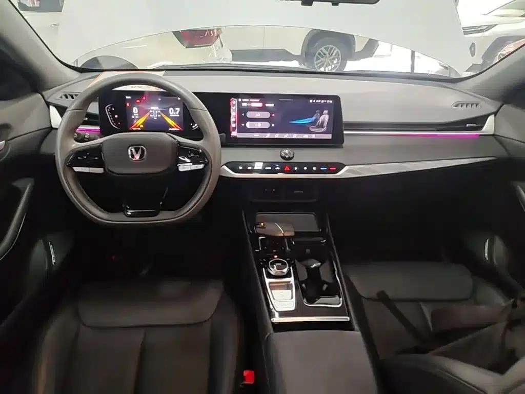 Ruicheng PLUS 2023 1.5T DCT Premium Edition — миниатюра 10