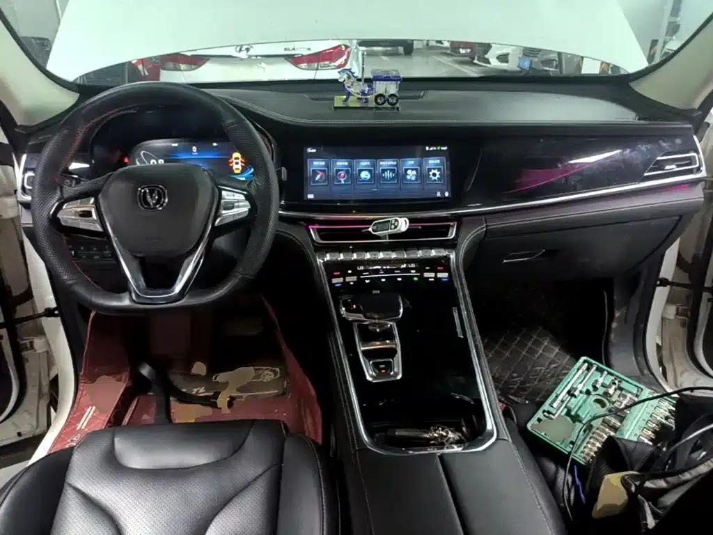 Changan CS85 COUPE 2019 2.0T Automatic Smart Edition (National VI Emission Standard) — миниатюра 10