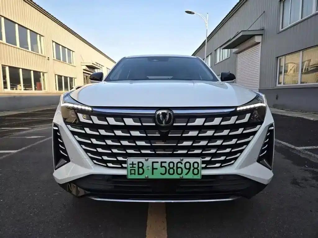 Changan UNI-Z New Energy 2024 Blue Whale Smart Electric iDD 125km Excellent Edition — миниатюра 2