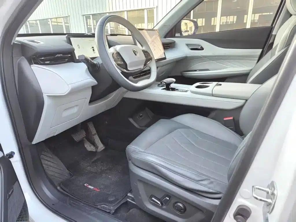 Changan UNI-Z New Energy 2024 Blue Whale Smart Electric iDD 125km Excellent Edition — миниатюра 5