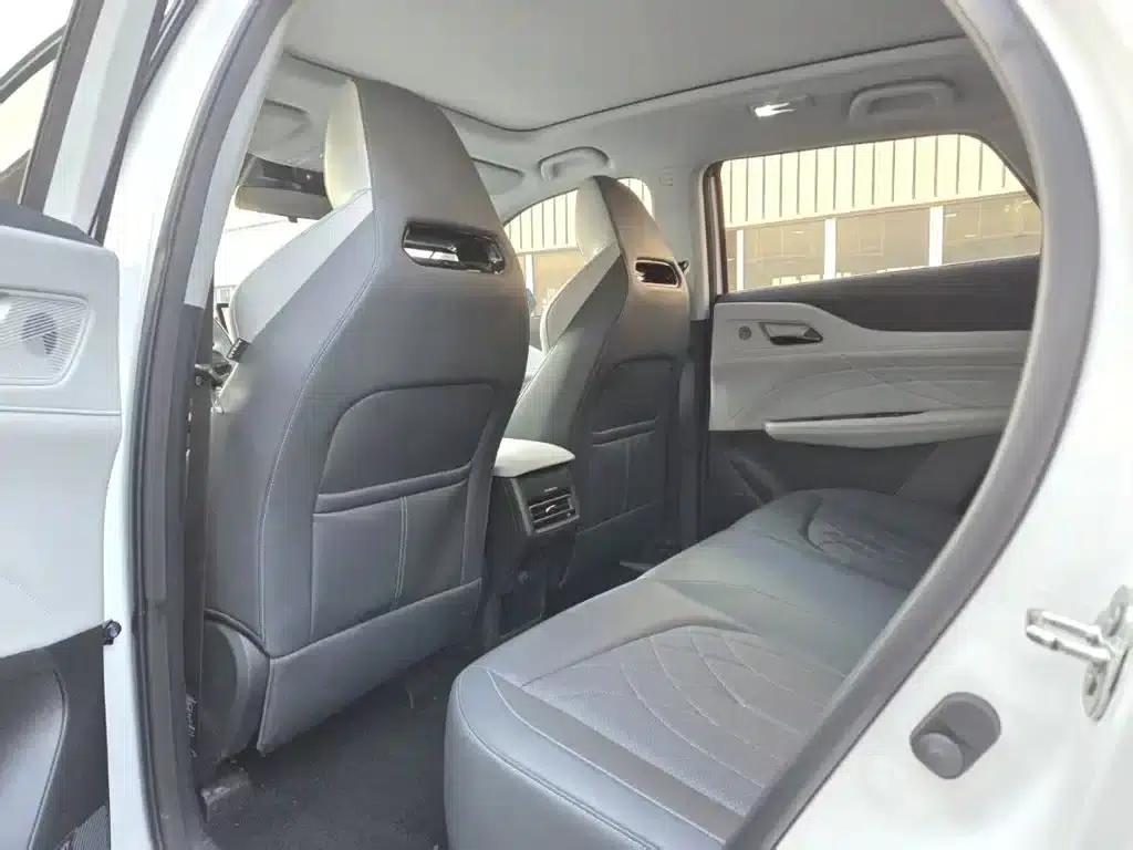 Changan UNI-Z New Energy 2024 Blue Whale Smart Electric iDD 125km Excellent Edition — миниатюра 6