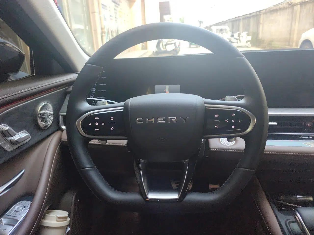 Chery Arrizo 8 2025 2.0T DCT Sport — миниатюра 10