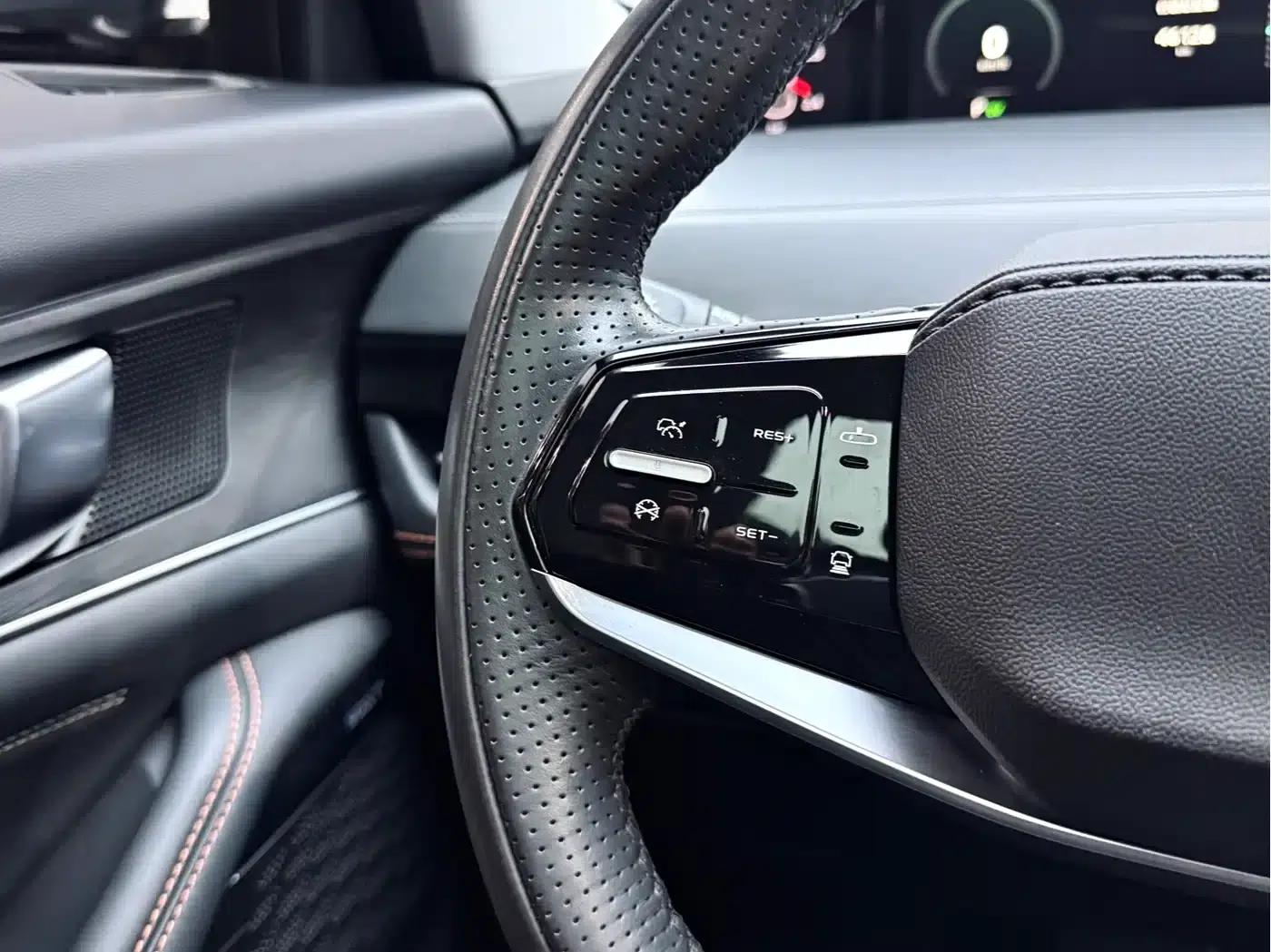 Changan UNI-K Smart Electric iDD 2022 Blue Whale iDD 130km 1.5T Excellent Edition — миниатюра 19