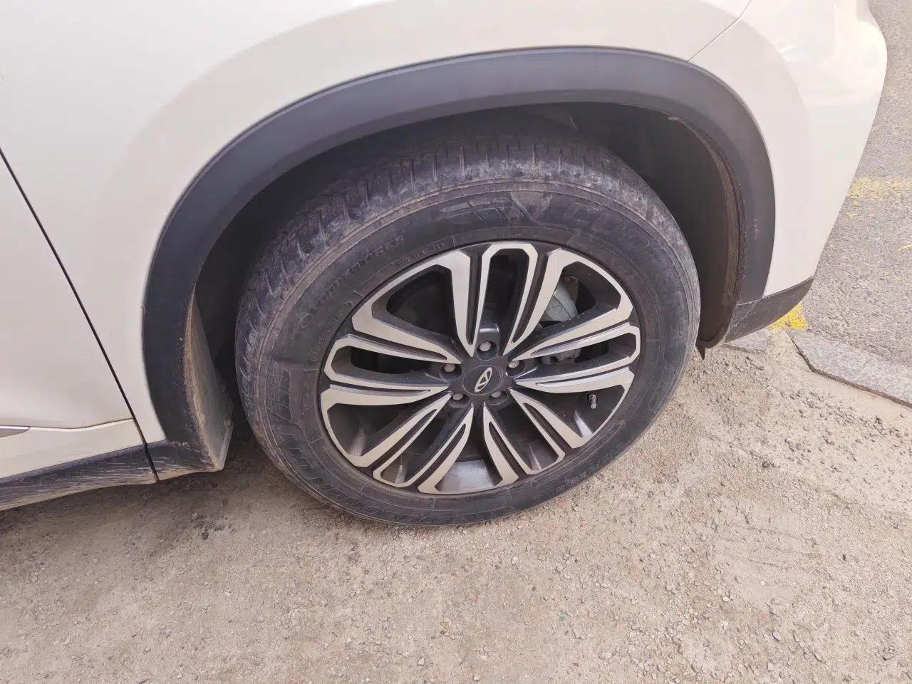Chery Tiggo 8 2019 1.6 TGDI Automatic Elite Model — миниатюра 8