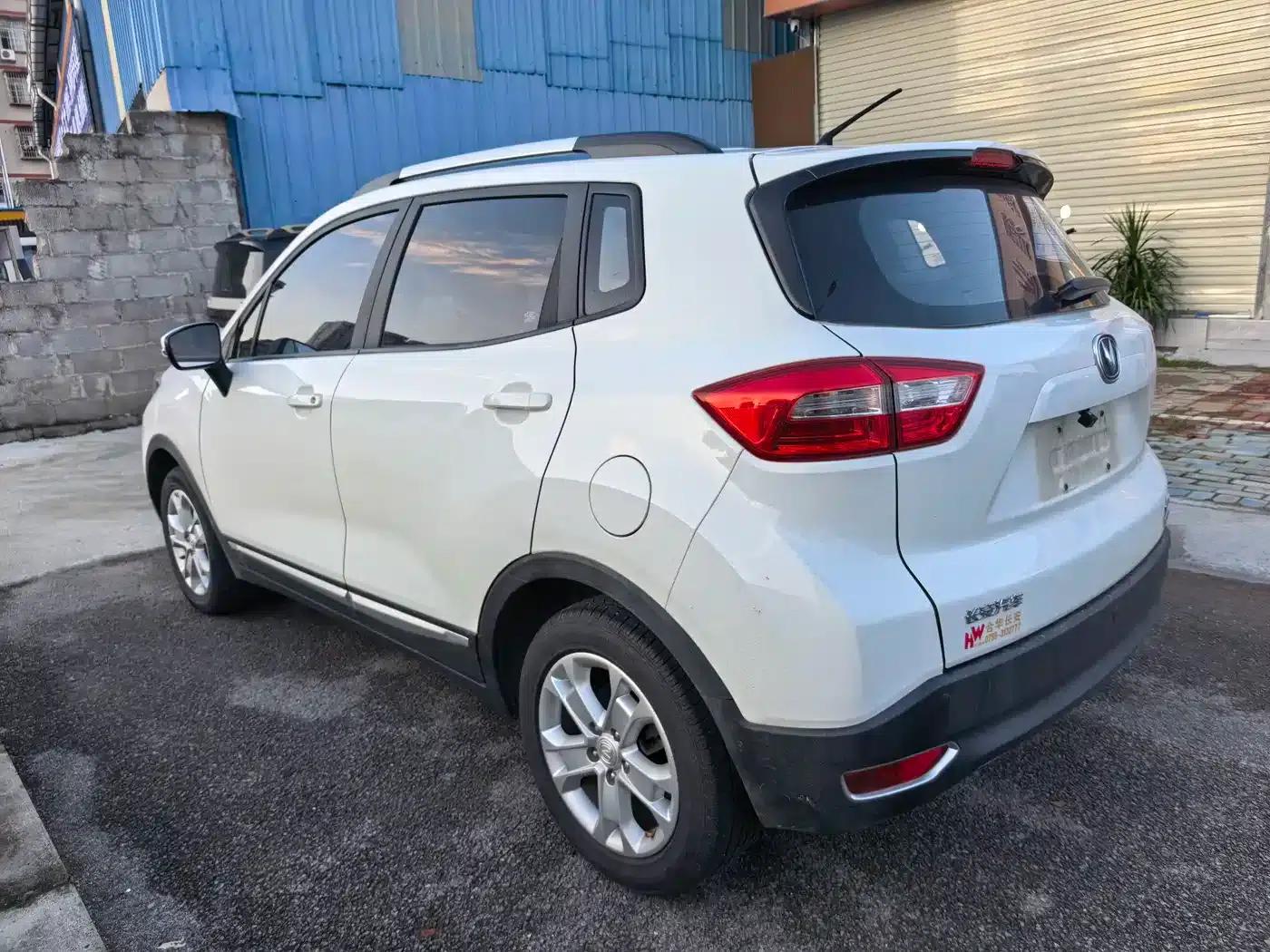 Changan CS15 2016 1.5L Automatic Fashion Edition — миниатюра 7