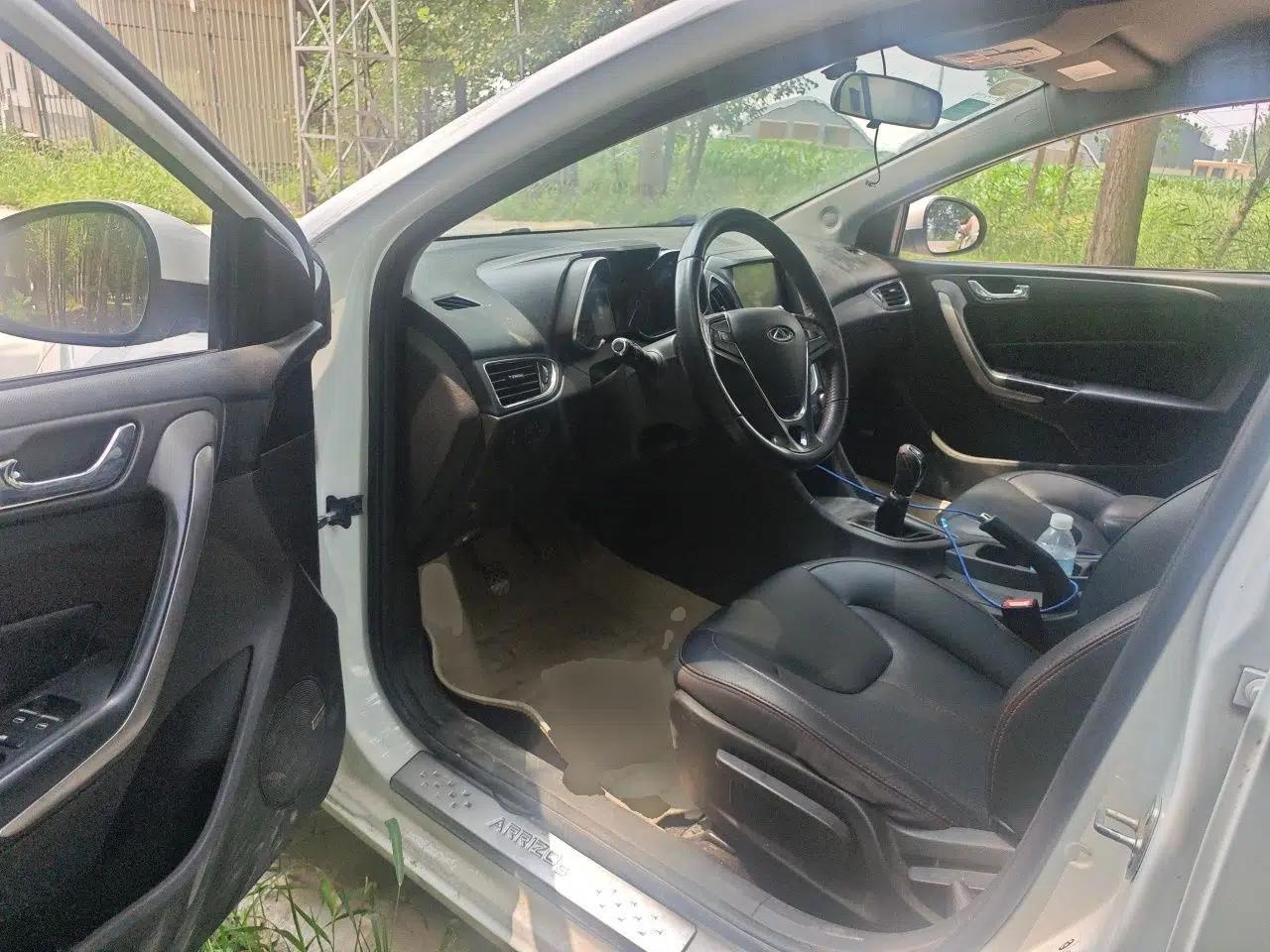 Chery Arrizo 5 2016 1.5L Manual Lingchao Edition — миниатюра 16