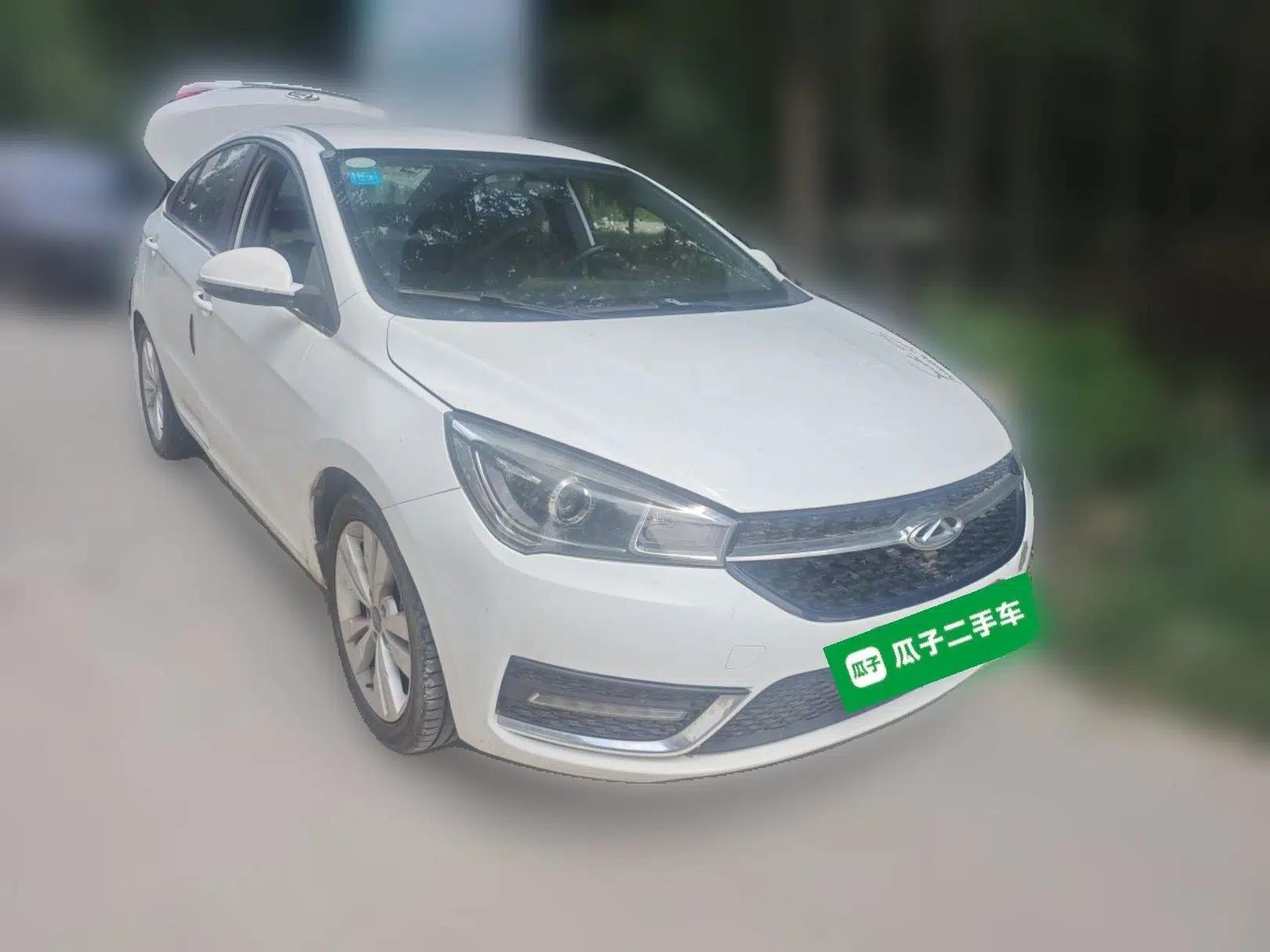 Chery Arrizo 5 2016 1.5L Manual Lingchao Edition — миниатюра 3