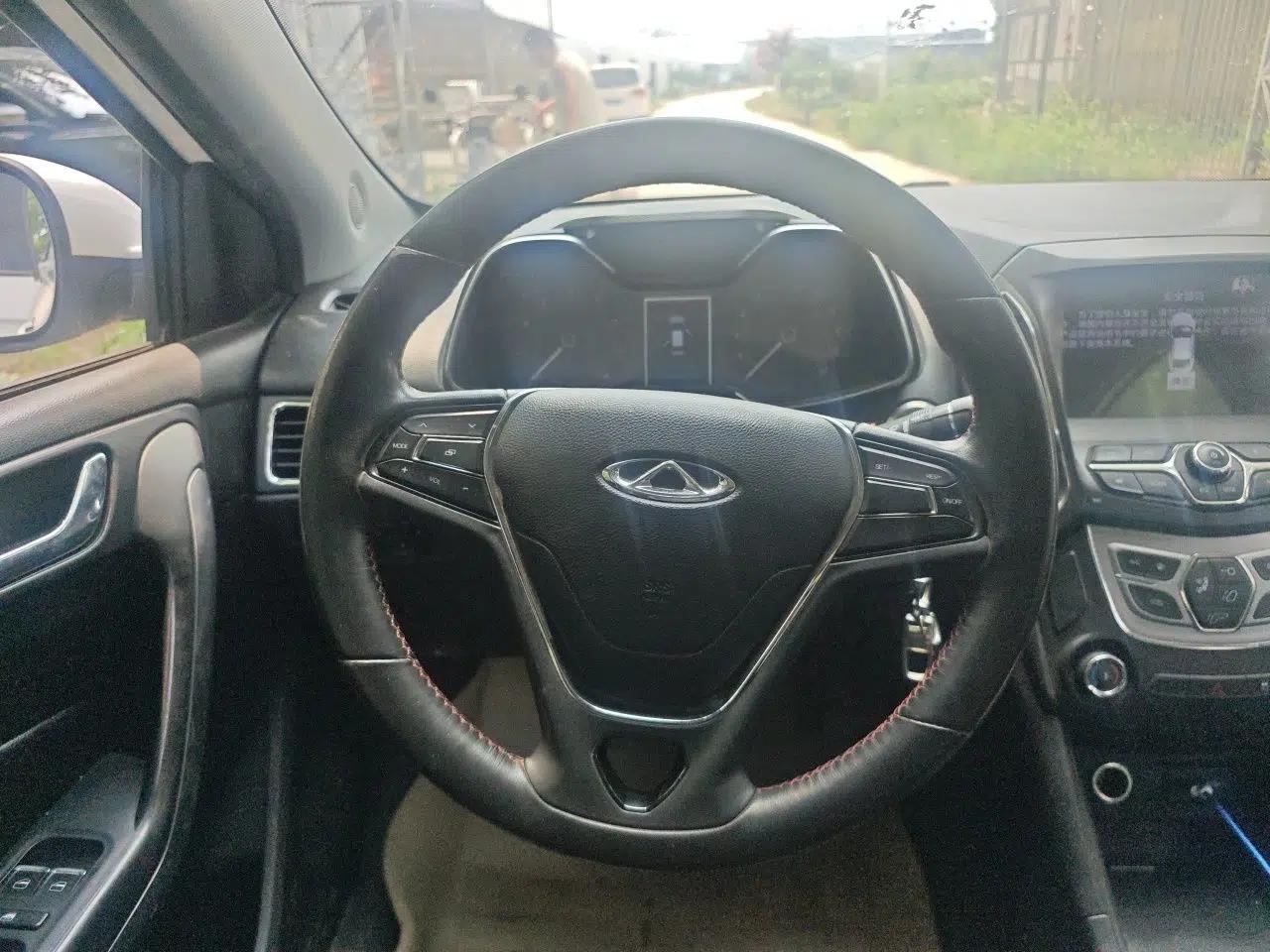 Chery Arrizo 5 2016 1.5L Manual Lingchao Edition — миниатюра 10