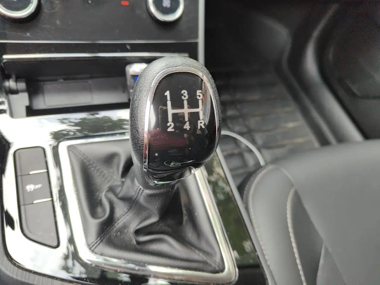 Chery Arrizo 5 2021 PRO 1.5L Manual Youth Edition — миниатюра 14