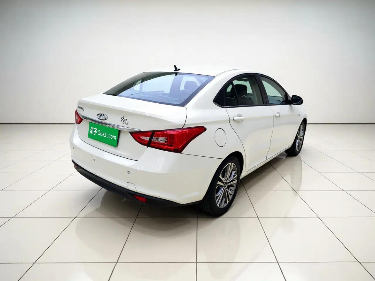 Chery Arrizo 5 2017 1.5L CVT Deluxe Edition — миниатюра 6
