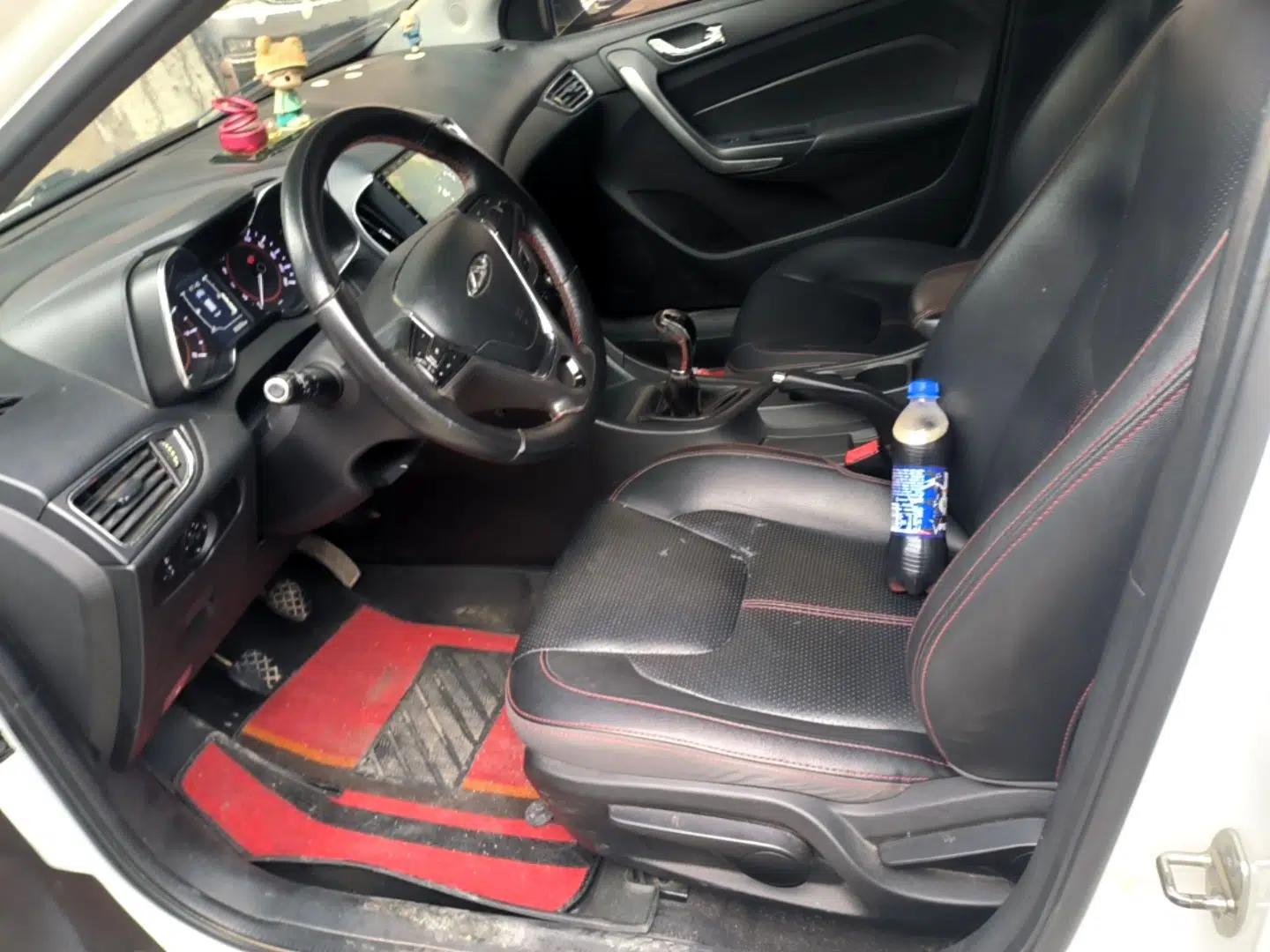 Chery Arrizo 5 2017 1.5L Manual Lingchao Edition — миниатюра 17