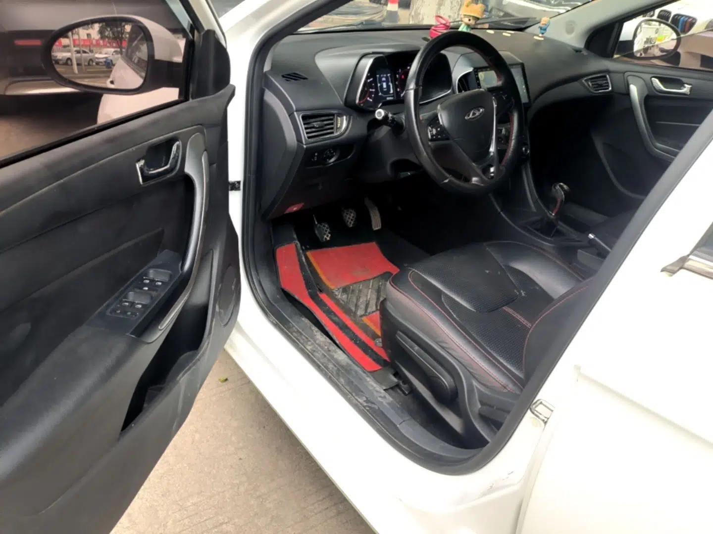 Chery Arrizo 5 2017 1.5L Manual Lingchao Edition — миниатюра 18