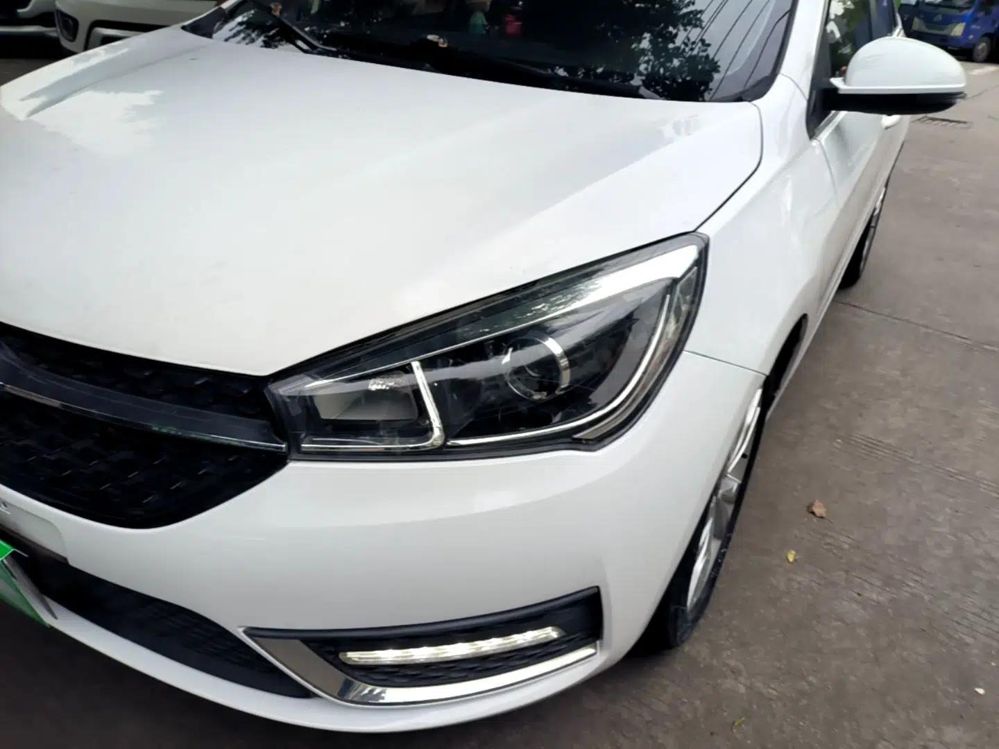 Chery Arrizo 5 2017 1.5L Manual Lingchao Edition — миниатюра 8