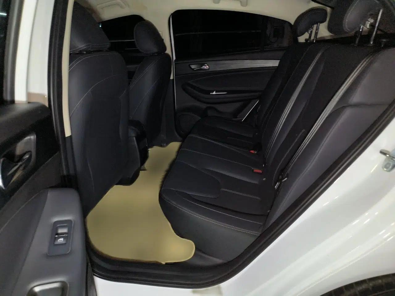 Chery Arrizo 5 2023 1.5L CVT Youth Edition — миниатюра 20