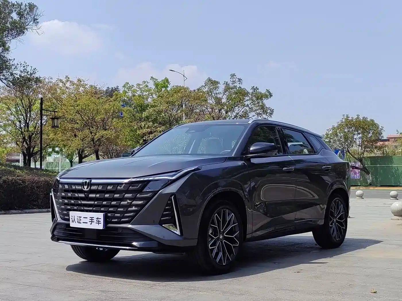 Changan UNI-Z 2025 1.5T Premium Edition — миниатюра 1