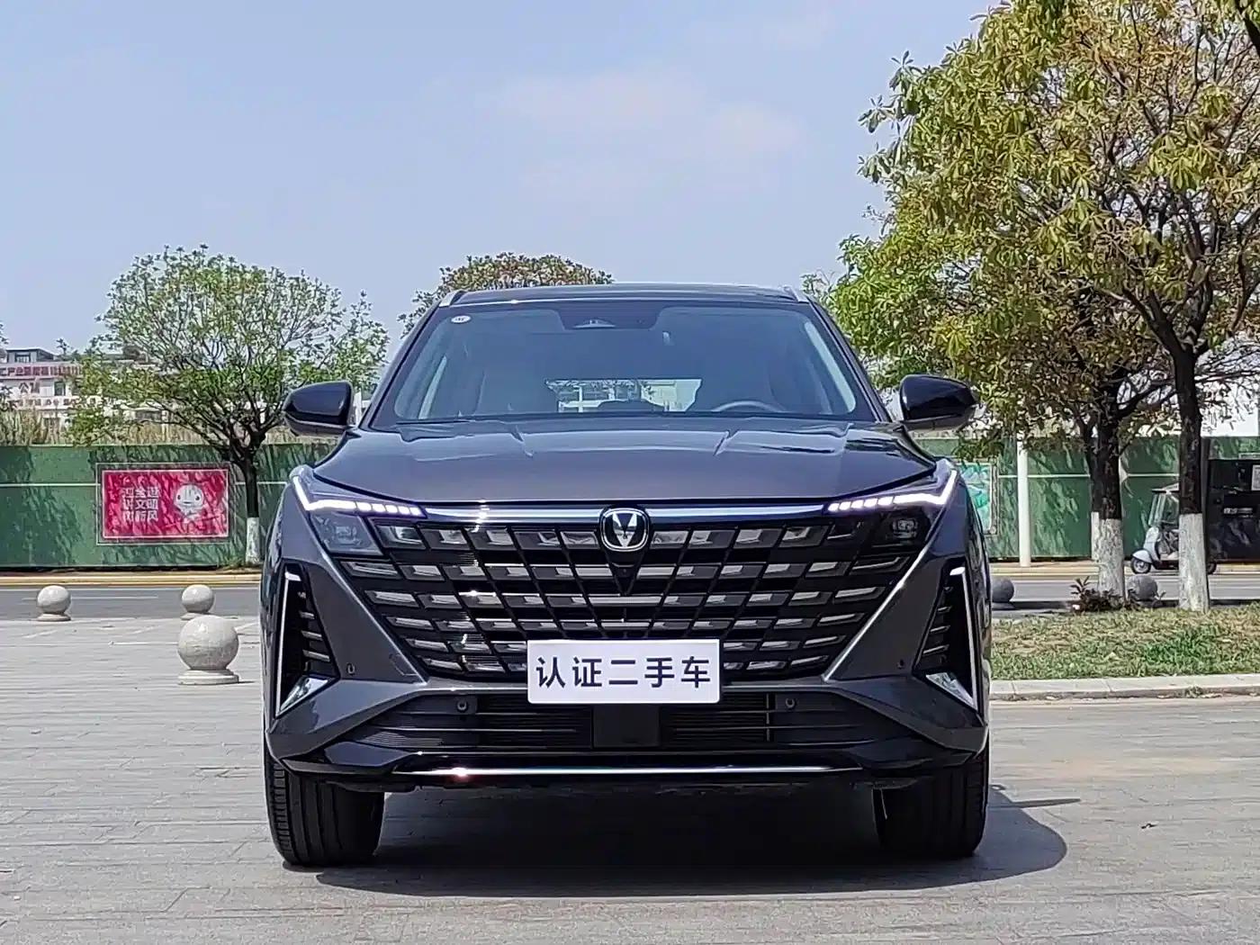 Changan UNI-Z 2025 1.5T Premium Edition — миниатюра 2