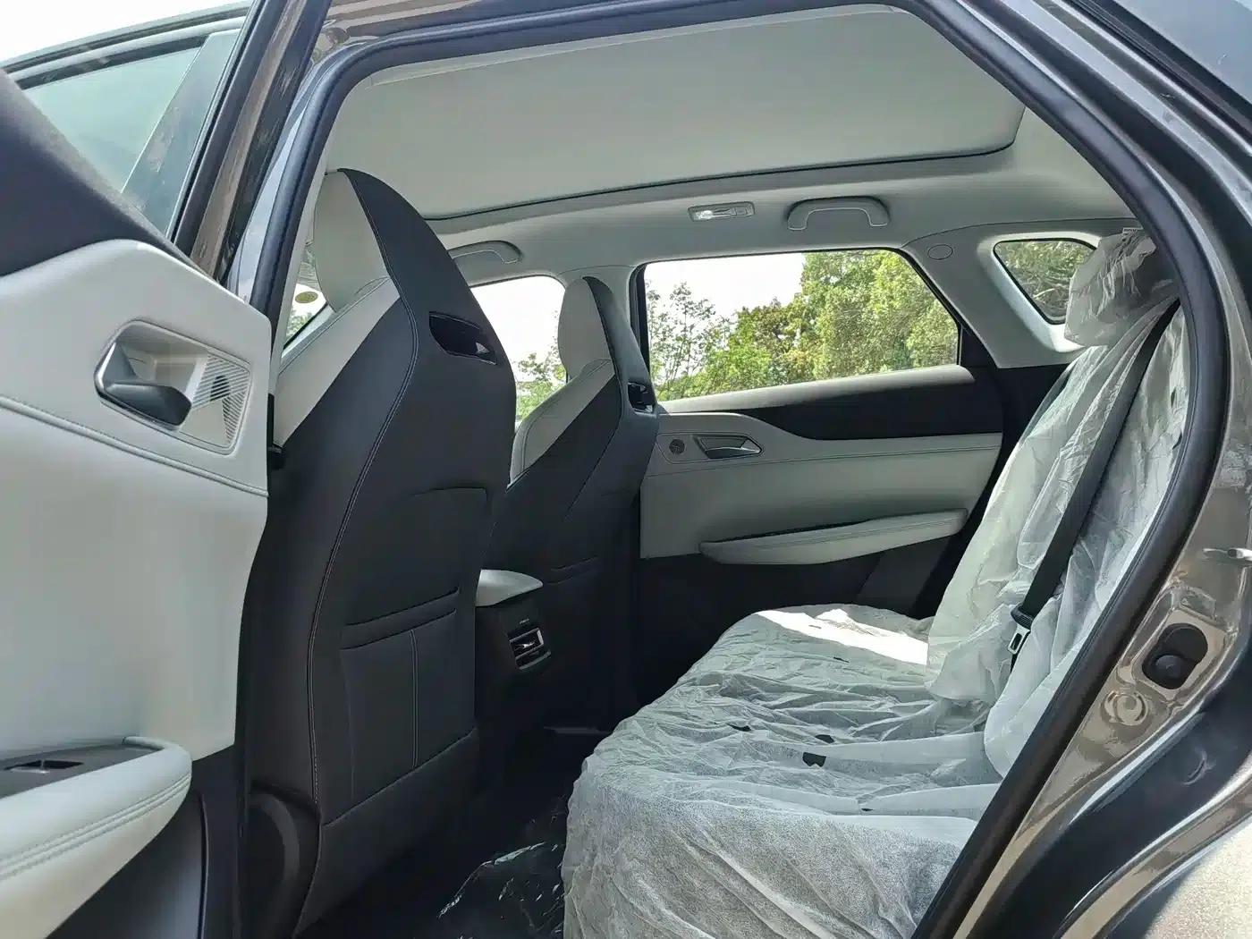 Changan UNI-Z 2025 1.5T Premium Edition — миниатюра 9