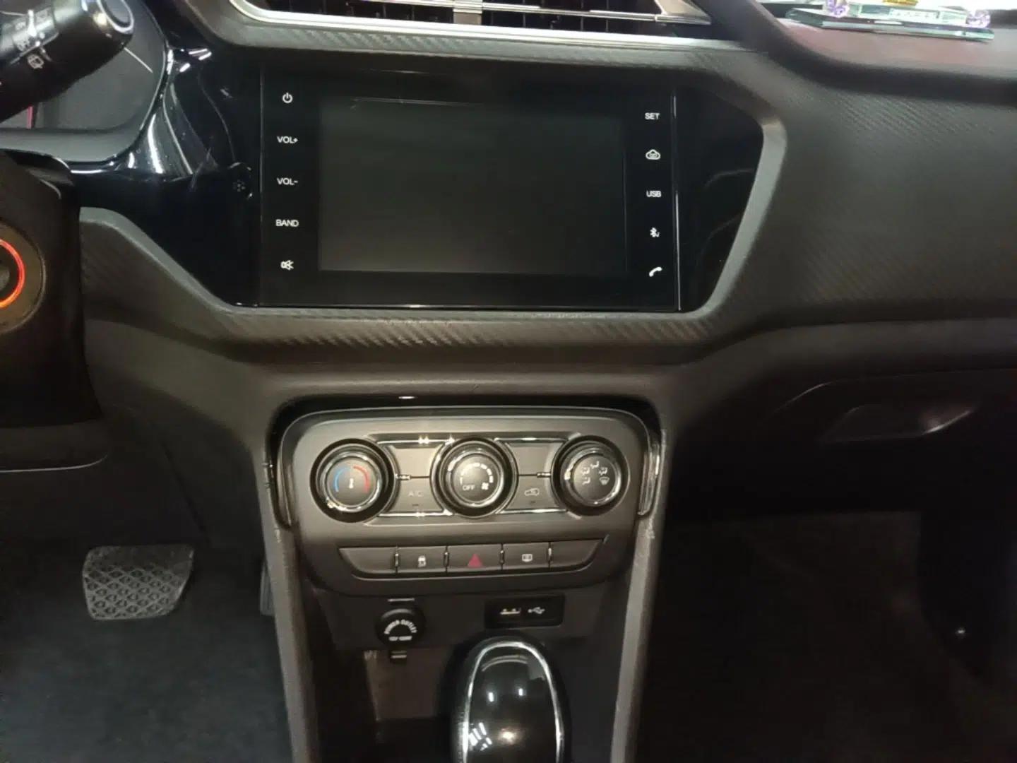 Chery Tiggo 3X 2018 1.5L Automatic Elite Edition — миниатюра 20