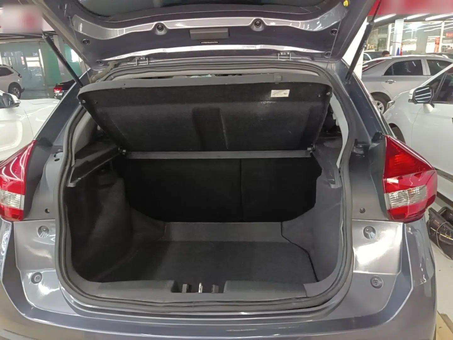 Chery Tiggo 3X 2018 1.5L Automatic Elite Edition — миниатюра 27