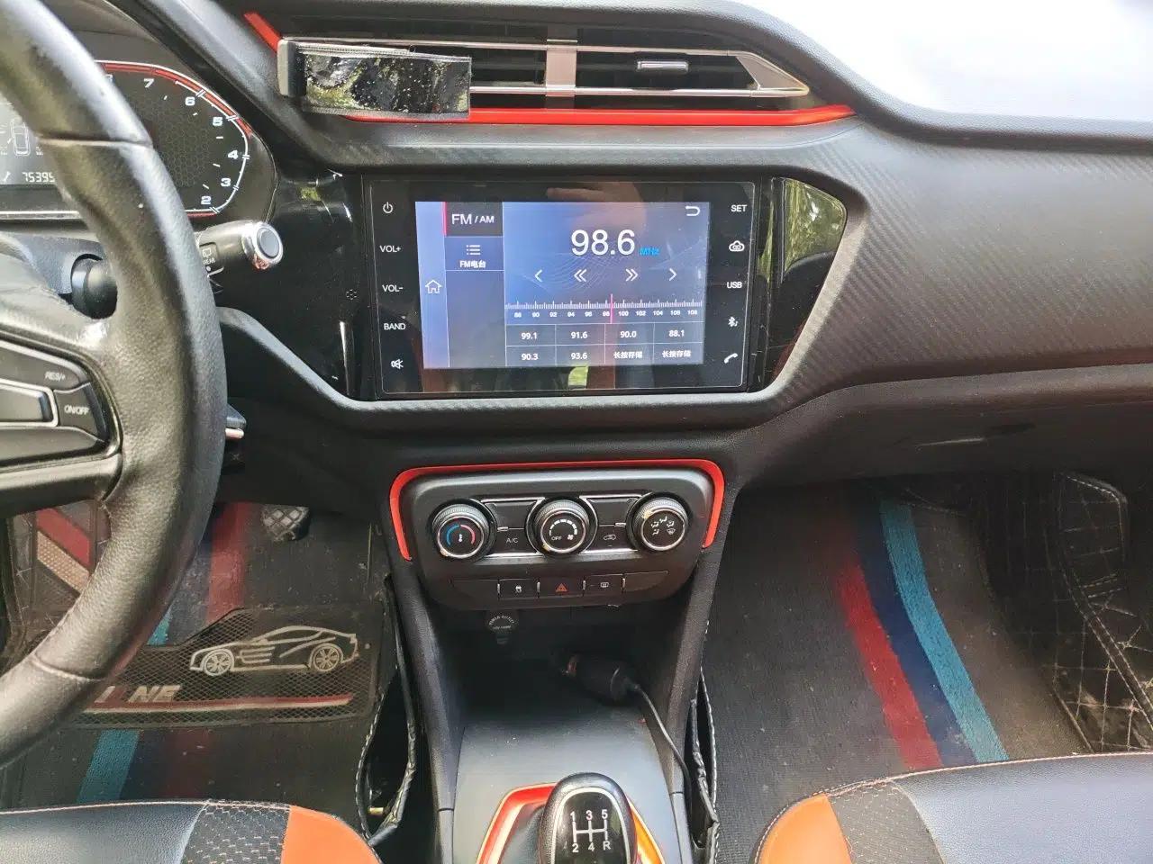 Chery Tiggo 3X 2017 1.5L Manual Luxury Edition — миниатюра 13
