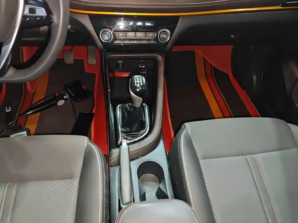 Changan Eado DT 2019 1.6L Manual Comfort Edition (China VI Emission Standard) — миниатюра 14