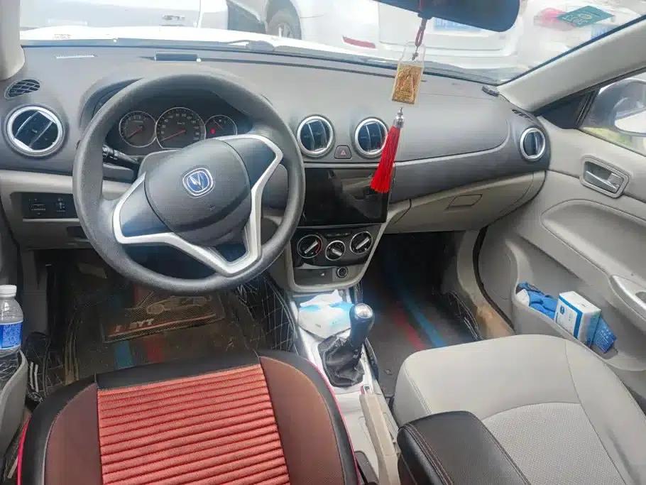 Yuexiang V3 2015 1.4L Manual Comfort Edition (National IV Emission Standard) — миниатюра 12
