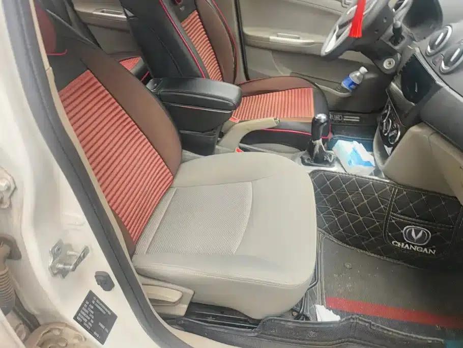 Yuexiang V3 2015 1.4L Manual Comfort Edition (National IV Emission Standard) — миниатюра 8