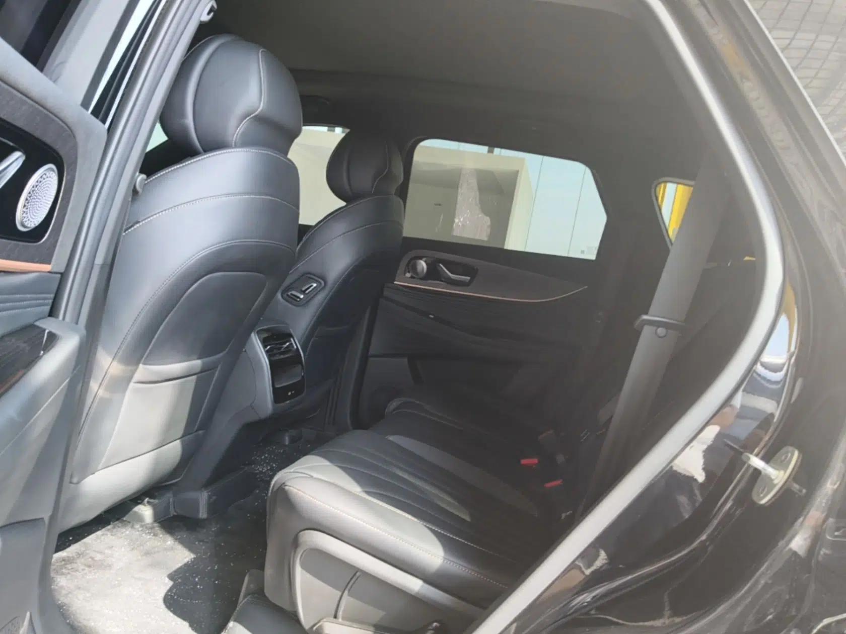 Chery Tiggo 9 2025 2.0T Dual-Clutch Two-Wheel Drive Luxury Edition 5 Seats — миниатюра 20