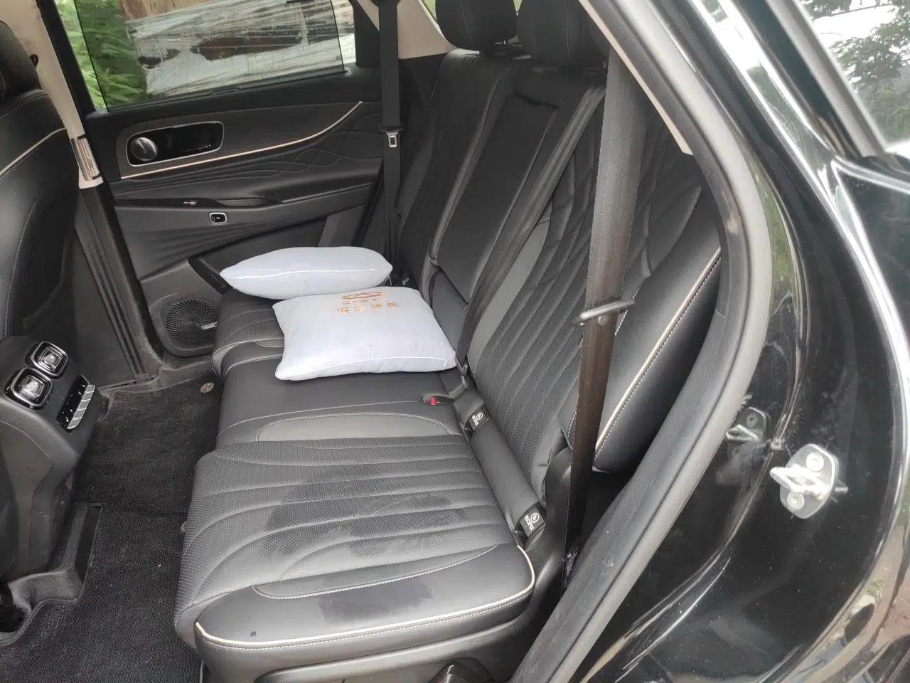 Chery Tiggo 9 2023 2.0T Dual-Clutch Two-Wheel Drive Prestige Version 5 Seats — миниатюра 17
