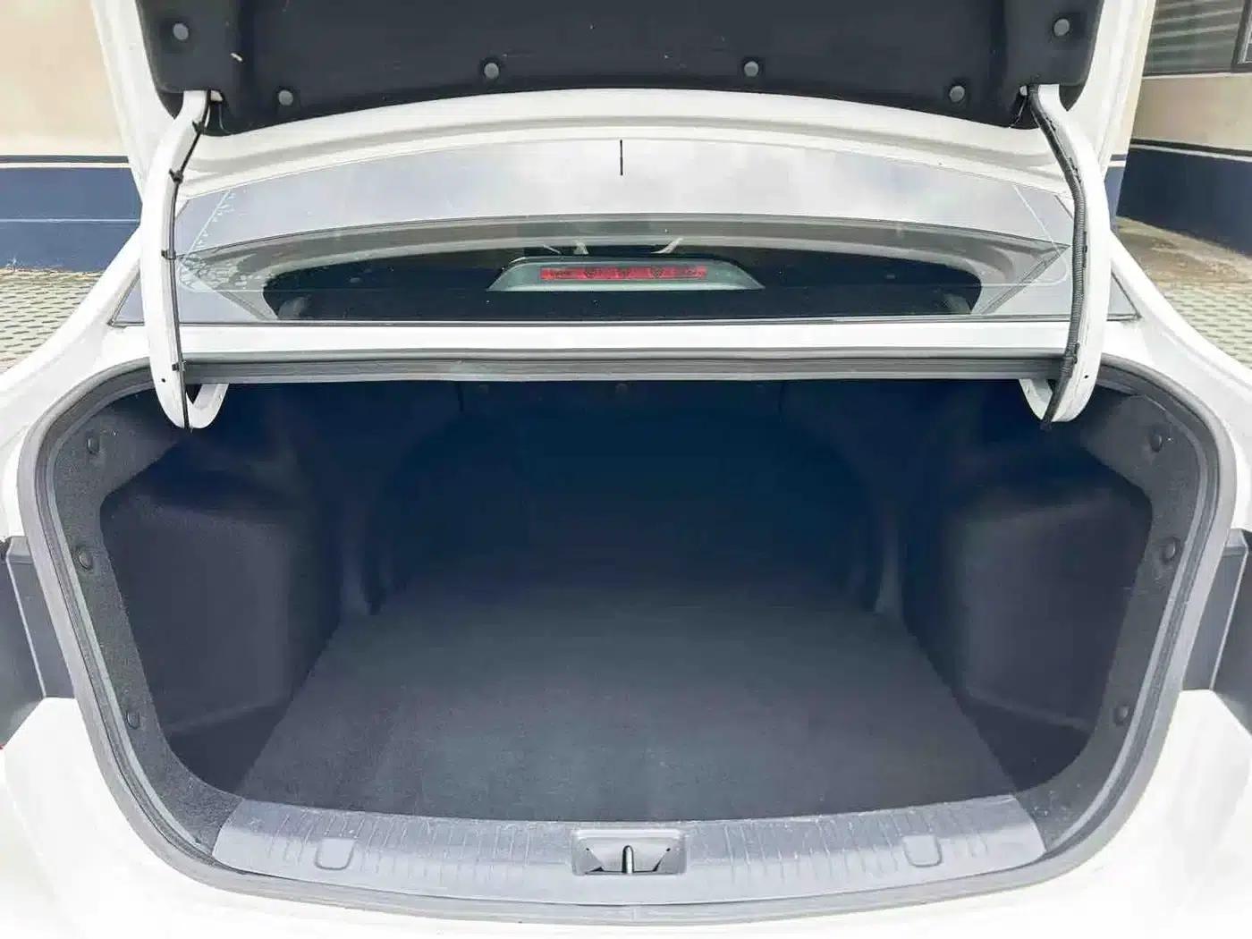 Yuexiang V7 2016 1.6L Manual Comfort Edition (National V Emission Standard) — миниатюра 17