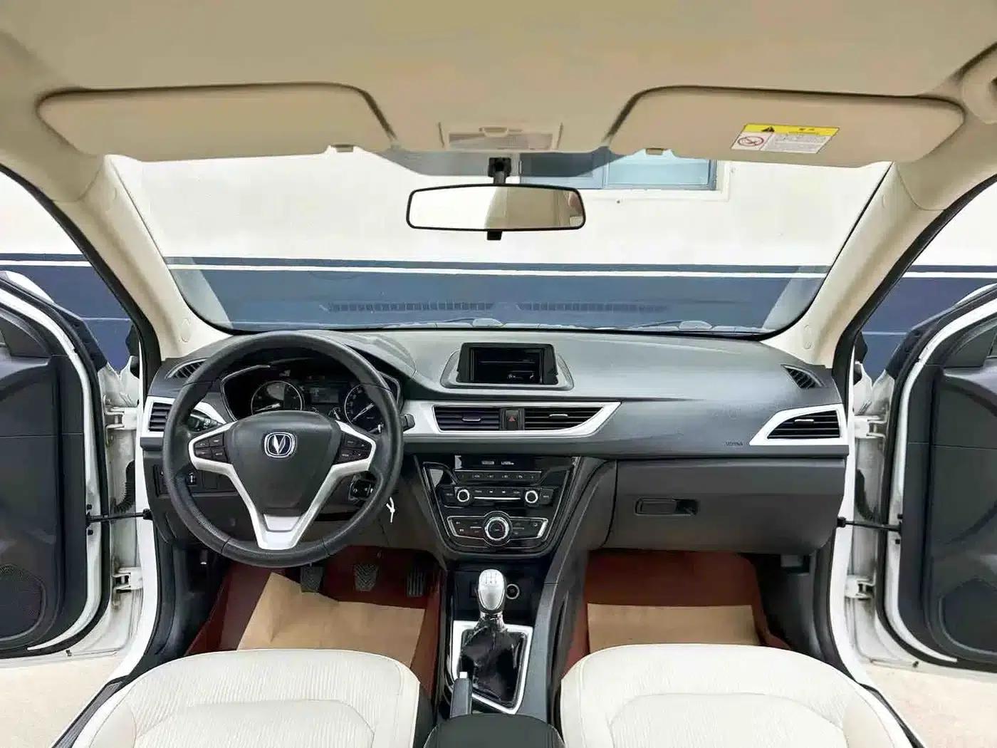 Yuexiang V7 2016 1.6L Manual Comfort Edition (National V Emission Standard) — миниатюра 9