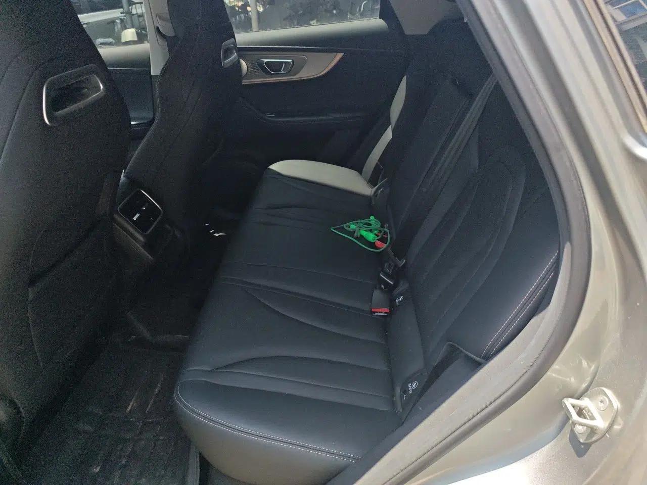 Chery Tiggo 5x 2025 High-Performance Edition 1.5T CVT Luxury Model — миниатюра 17