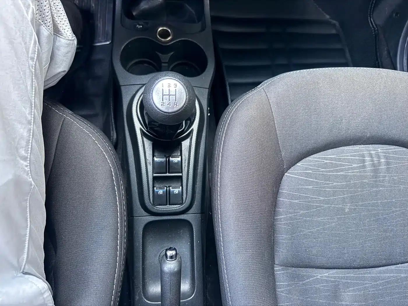 Benben MINI 2012 1.0L Manual Fashion Edition (National V Emission Standard) — миниатюра 7