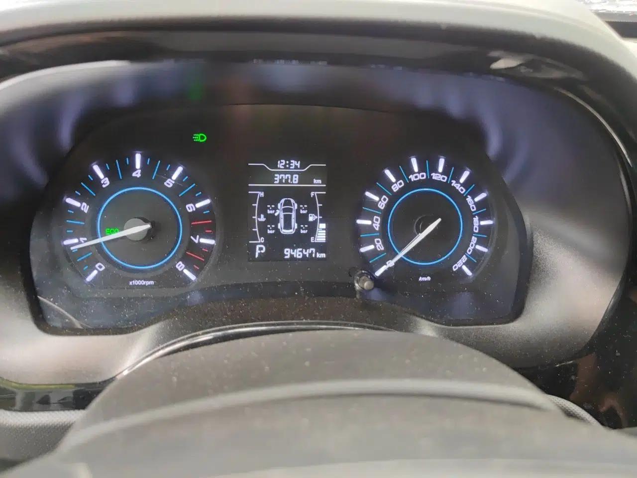 Chery Tiggo 3 2016 1.6L CVT ZhiShang Edition — миниатюра 11