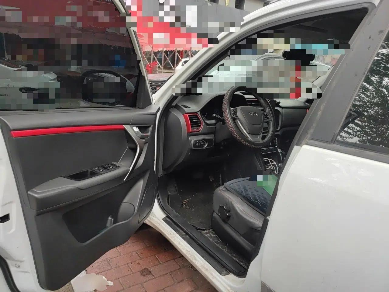 Chery Tiggo 3 2016 1.6L CVT ZhiShang Edition — миниатюра 16