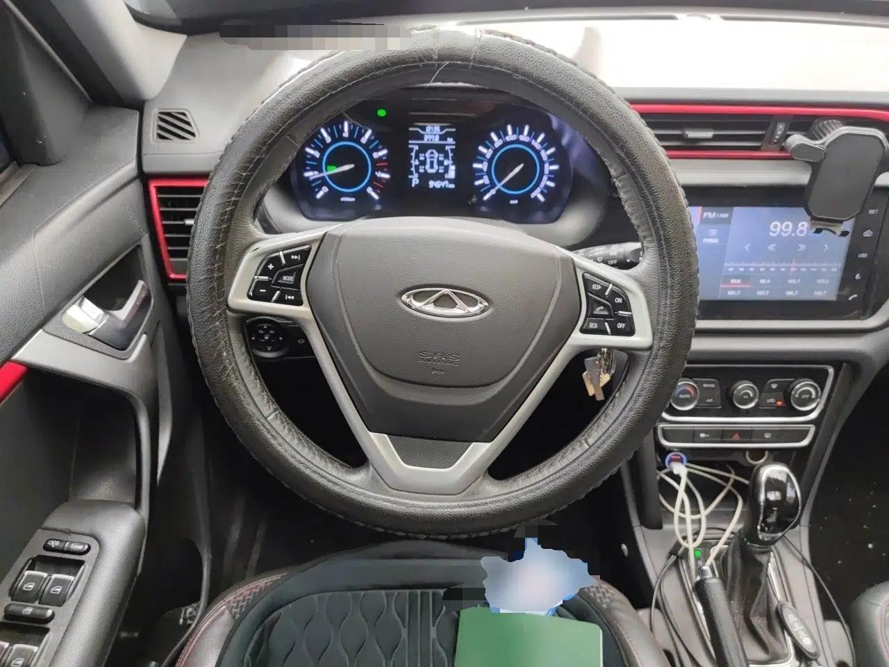 Chery Tiggo 3 2016 1.6L CVT ZhiShang Edition — миниатюра 10
