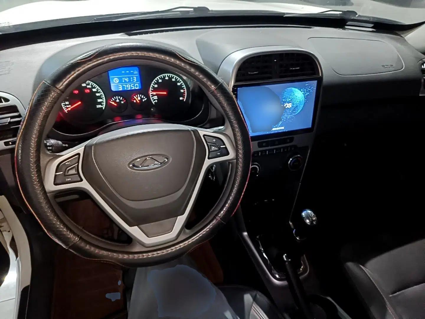 Chery Tiggo 3 2014 1.6L Manual Zhishang Edition — миниатюра 12