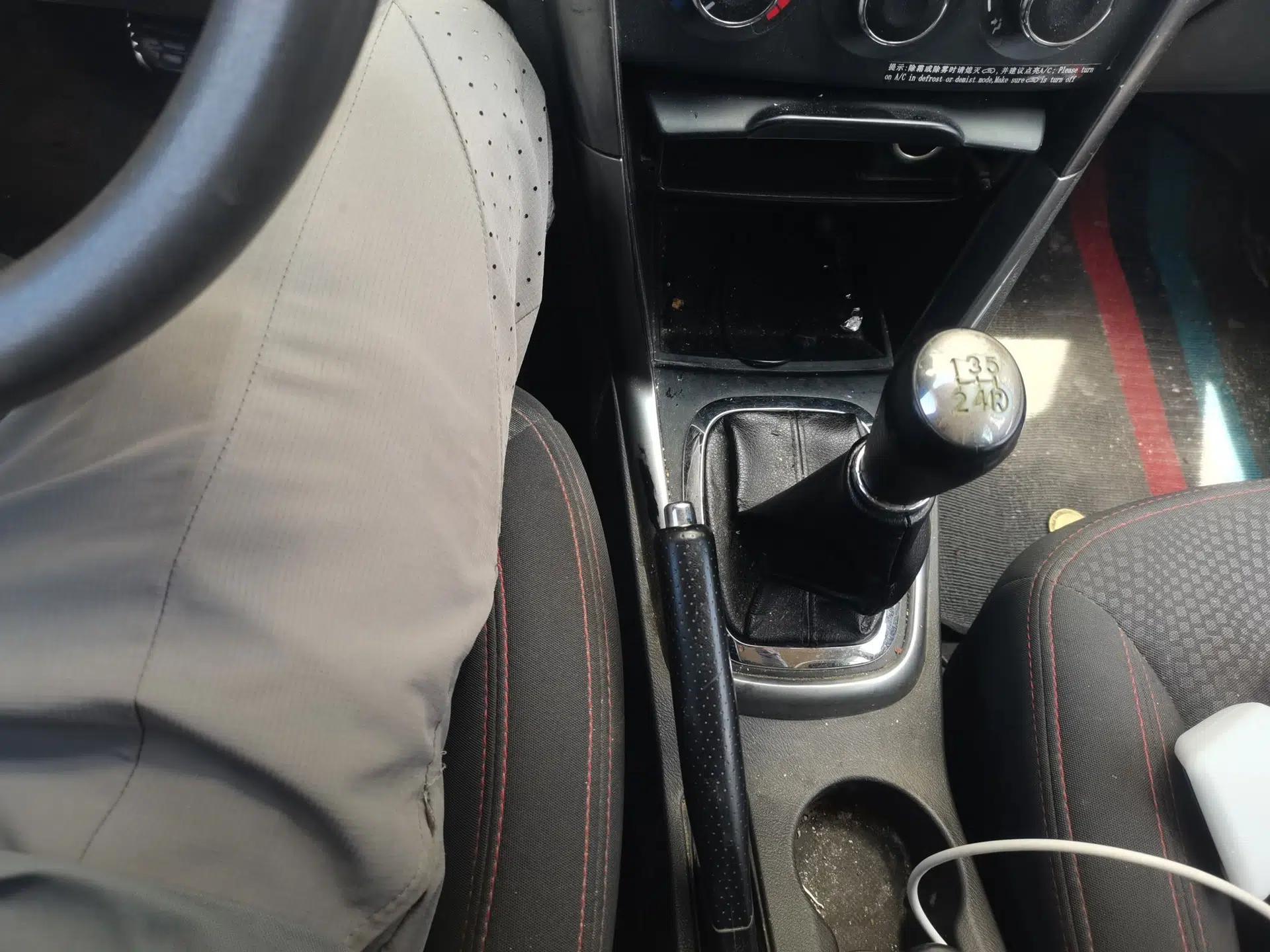 Chery Tiggo 3 2014 1.6L Manual Fashion Edition — миниатюра 14