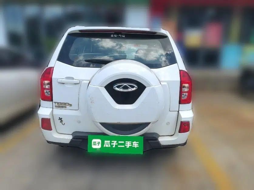 Chery Tiggo 3 2014 1.6L Manual Fashion Edition — миниатюра 5