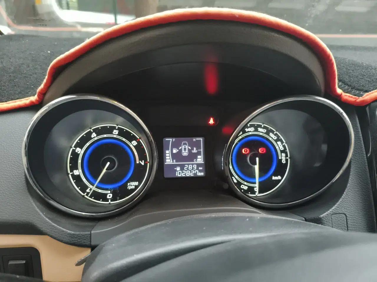 Chery E3 2015 1.5L Manual Sishang Edition — миниатюра 11