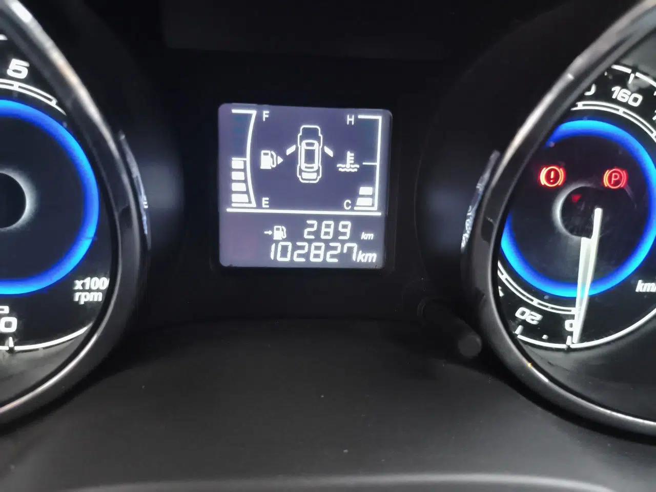 Chery E3 2015 1.5L Manual Sishang Edition — миниатюра 12