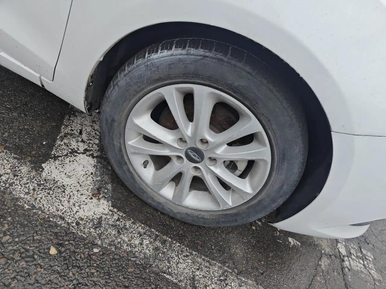 Chery Arrizo 7 2013 1.6L CVT ZhiShang Edition — миниатюра 8