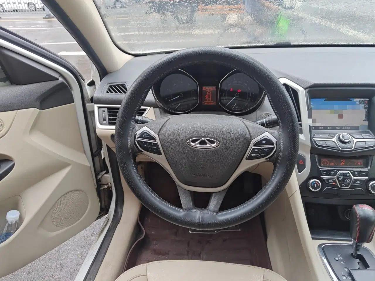 Chery Arrizo 7 2013 1.6L CVT ZhiShang Edition — миниатюра 10