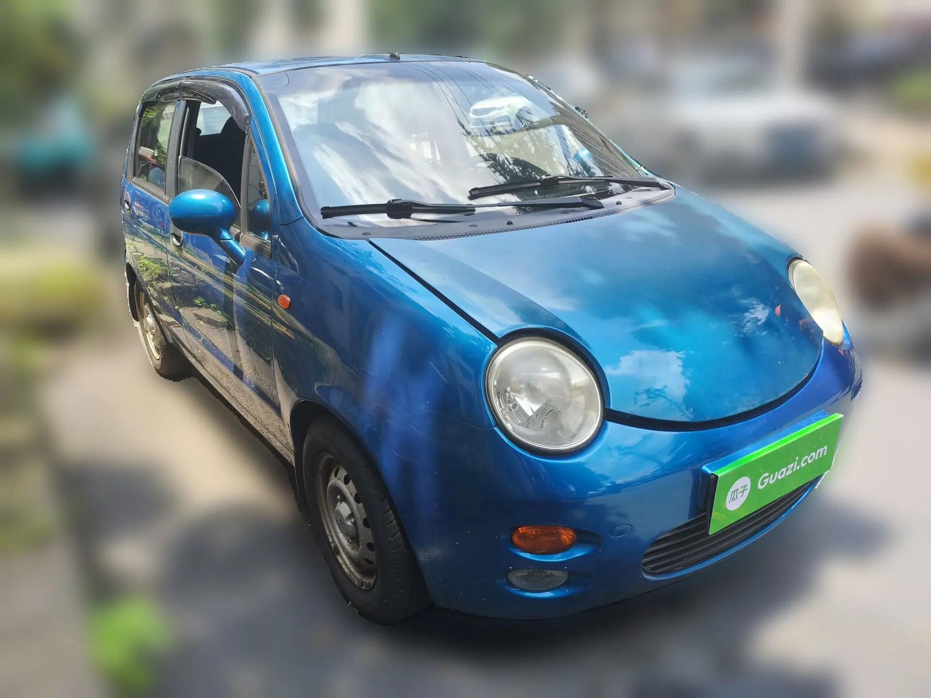 Chery QQ3 2011 1.0L Manual Start Edition — миниатюра 3