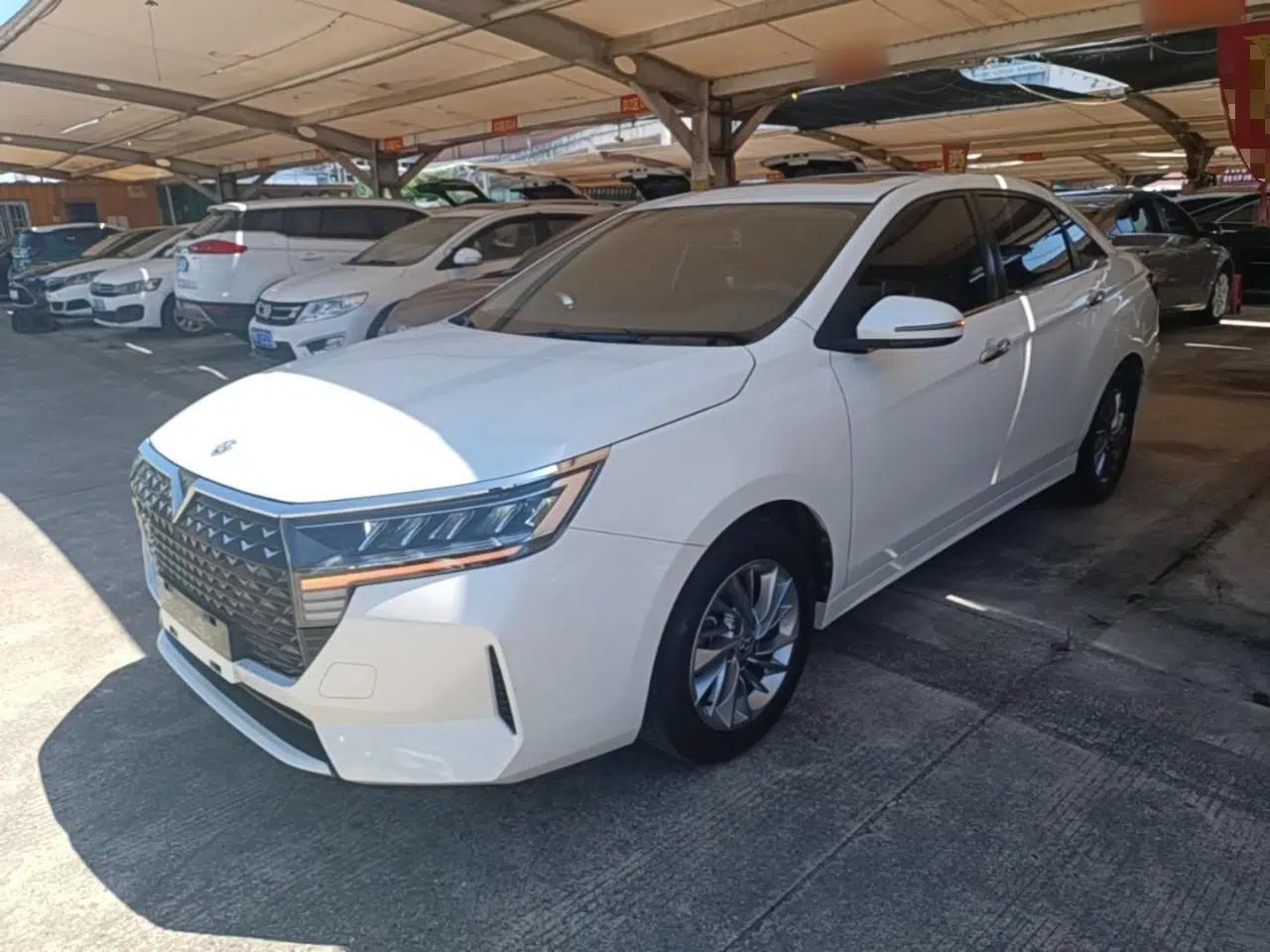 Venucia D60 2021 PLUS 1.6L XL CVT Yue Ling Edition — миниатюра 1