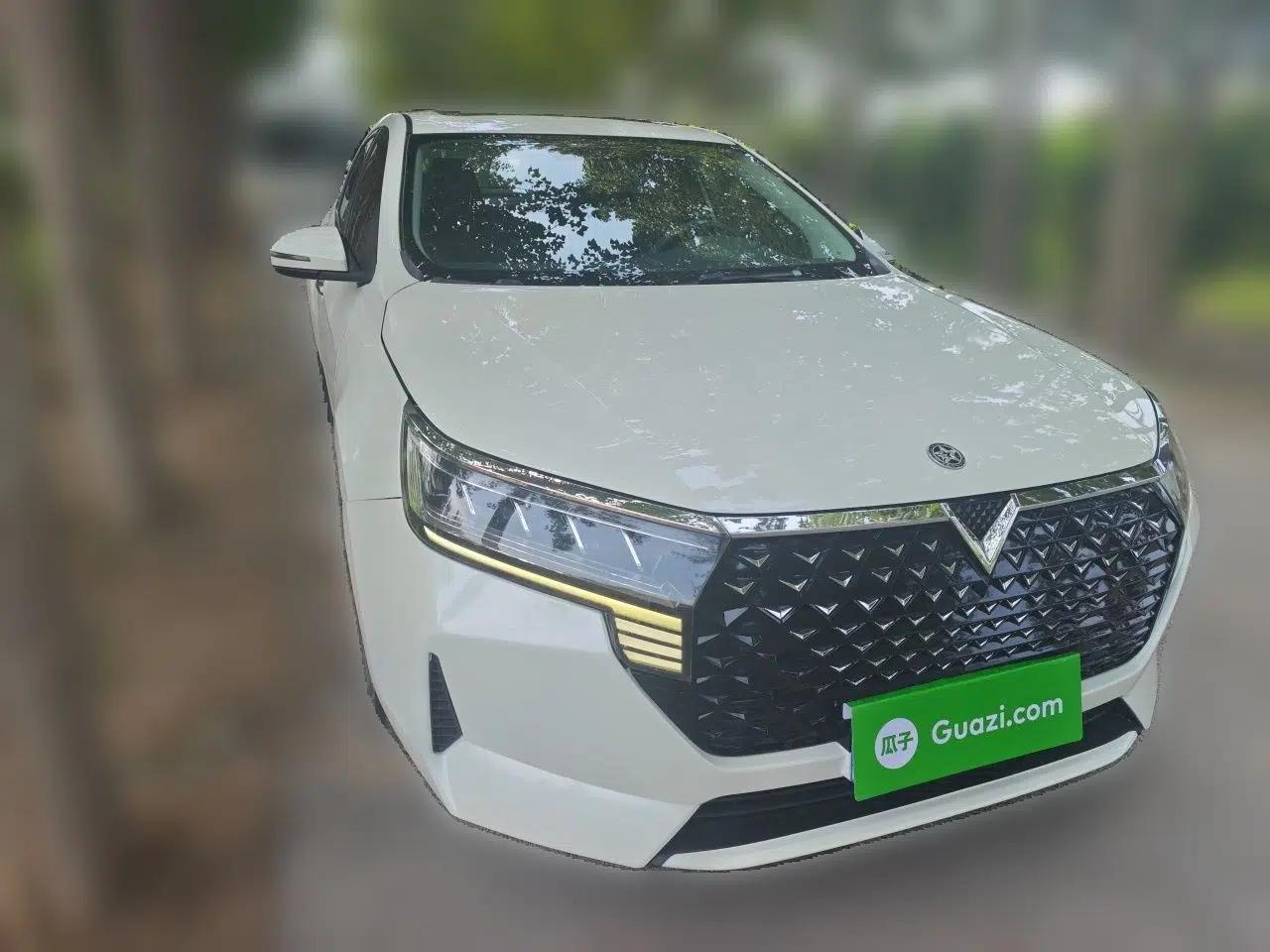 Venucia D60 2021 PLUS 1.6L XL CVT Yue Ling Edition — миниатюра 3