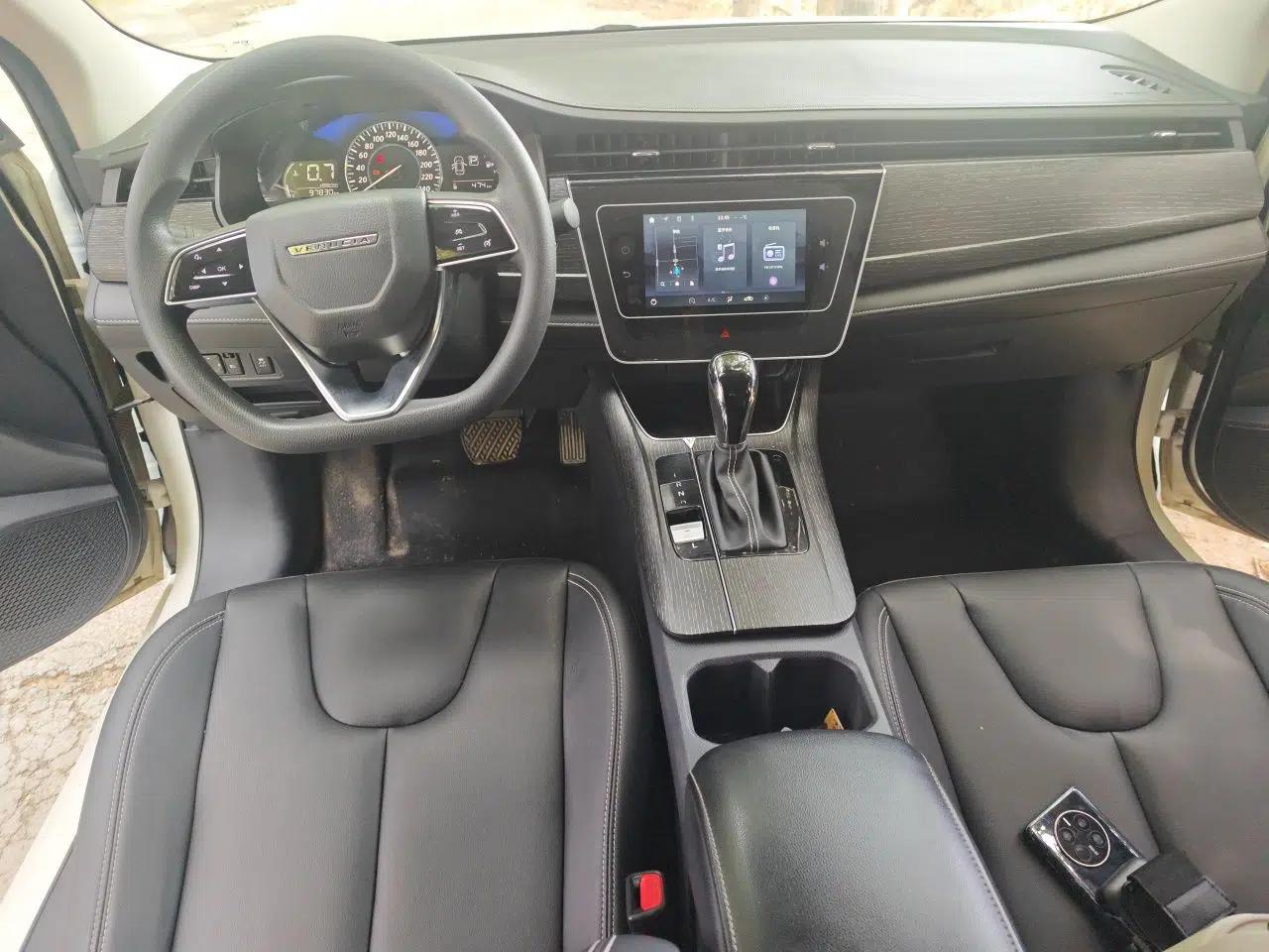 Venucia D60 2021 PLUS 1.6L XL CVT Yue Ling Edition — миниатюра 9