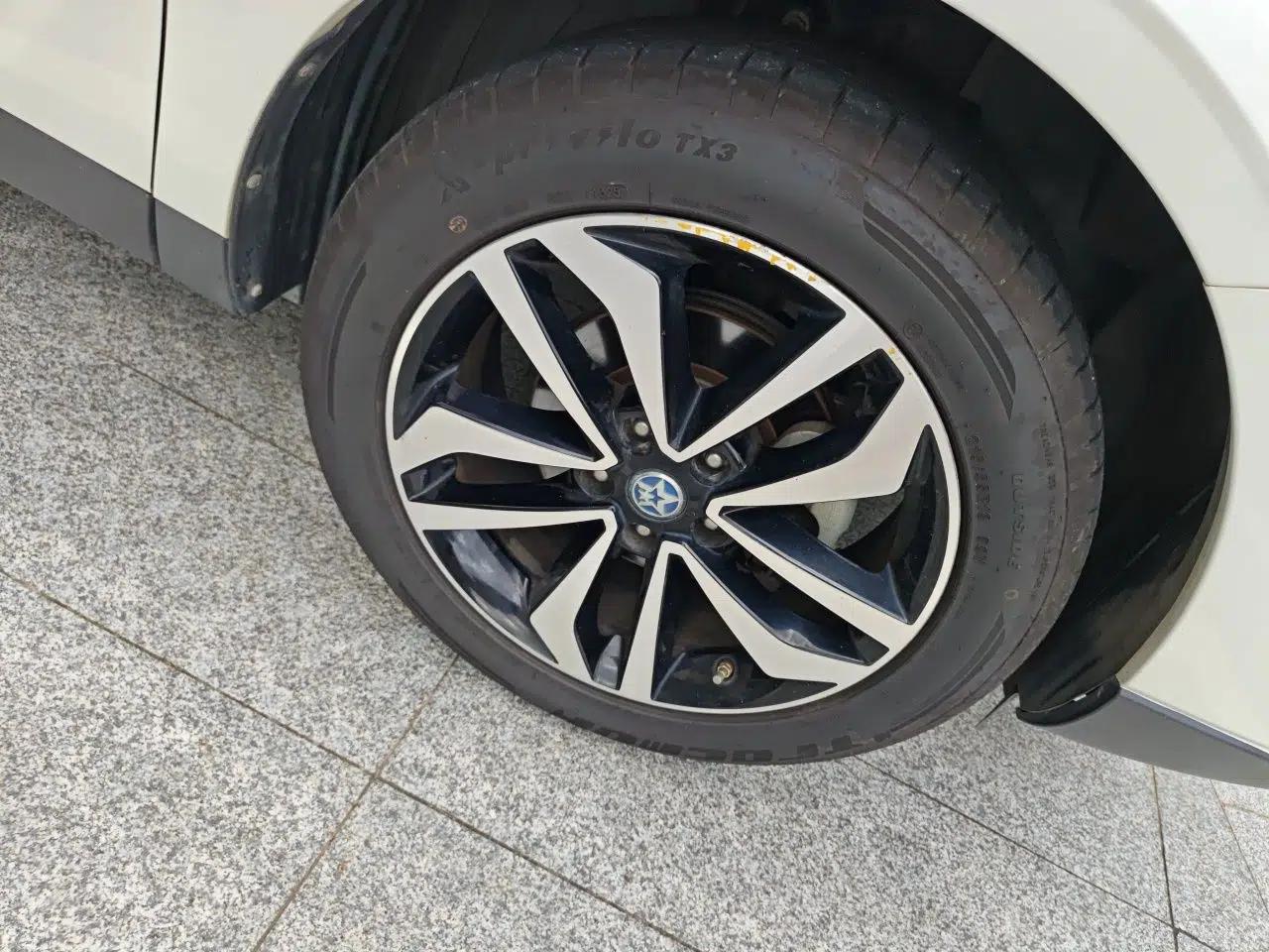 Venucia T90 2018 2.0L CVT Smart Connect Prestige Version China VI Standard — миниатюра 5