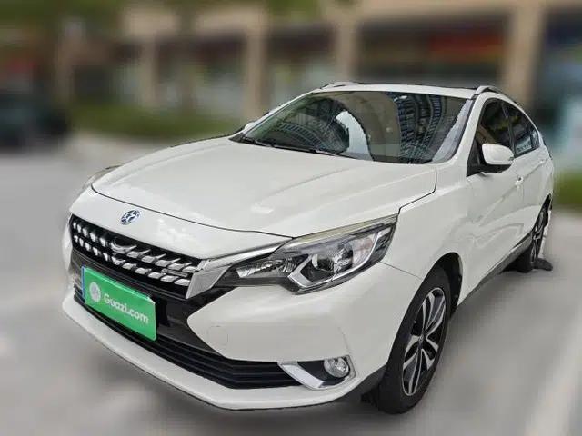 Venucia T90 2018 2.0L CVT Smart Connect Prestige Version China VI Standard