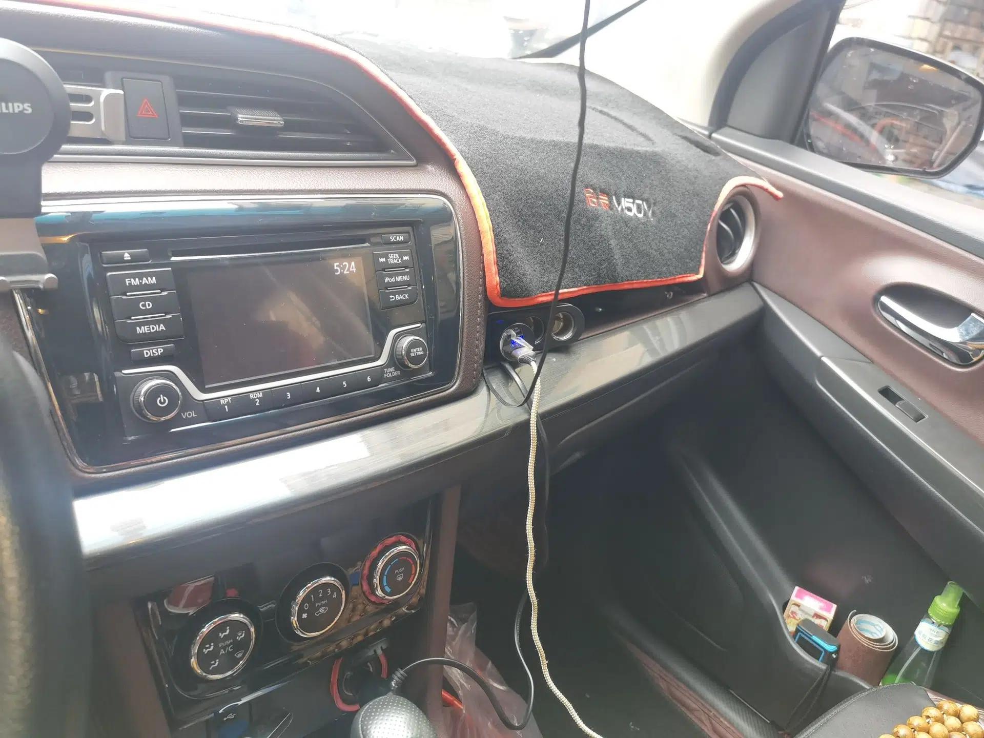 Venucia M50V 2019 1.6L CVT Luxury Edition — миниатюра 13
